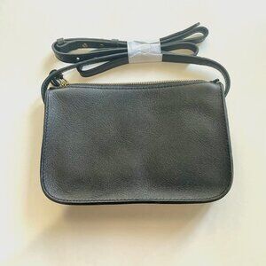 MADEWELL - Simple Crossbody Bag Black Leather  9"1/2 x7"